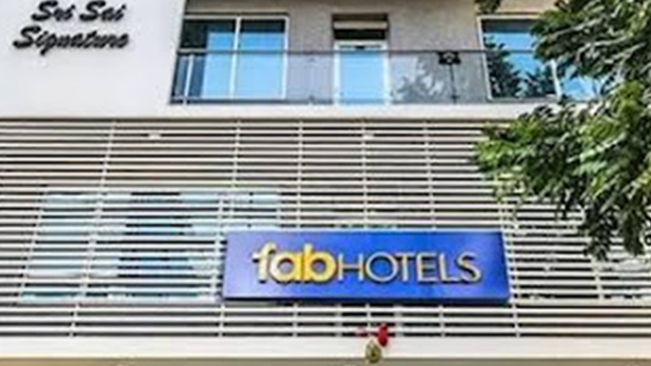 Hotel Pearl City